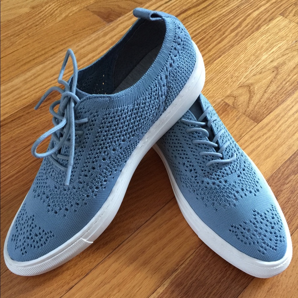 Knit sneakers